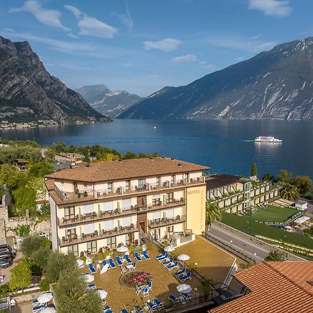 Hotel Garda Bellevue 리몬네술가르다 외부 사진