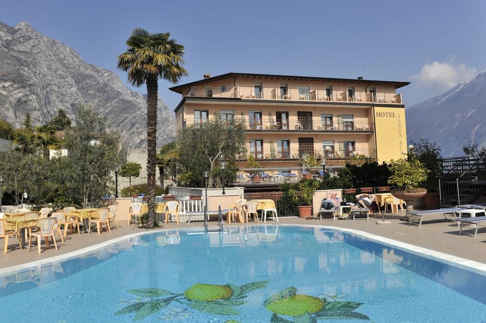 Hotel Garda Bellevue 리몬네술가르다 외부 사진