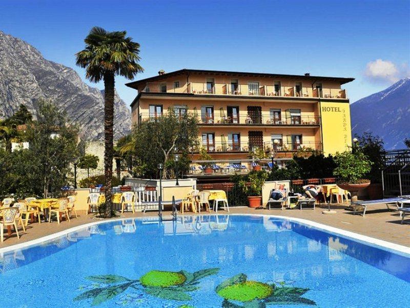 Hotel Garda Bellevue 리몬네술가르다 외부 사진