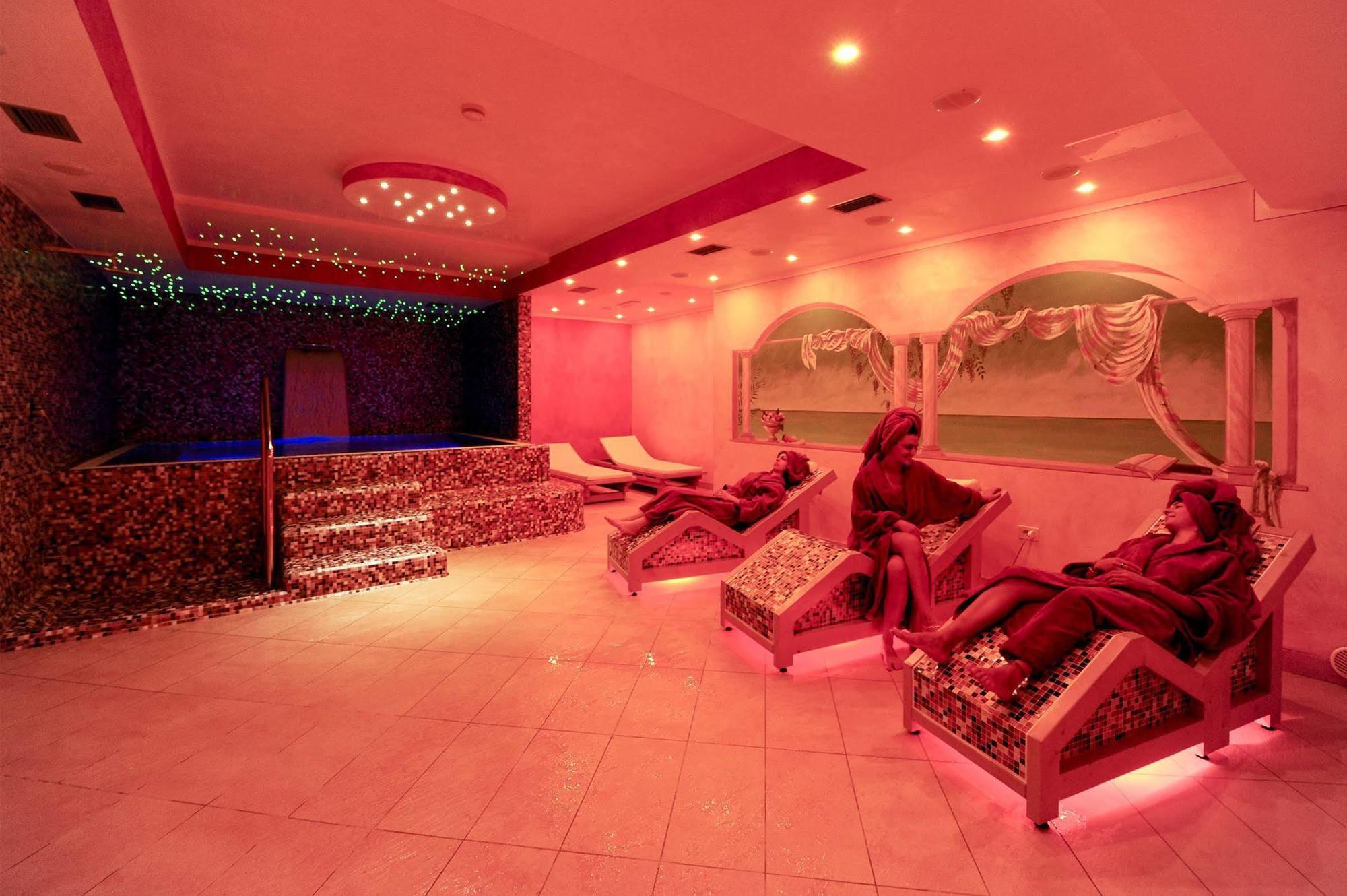 Hotel Garda Bellevue 리몬네술가르다 외부 사진