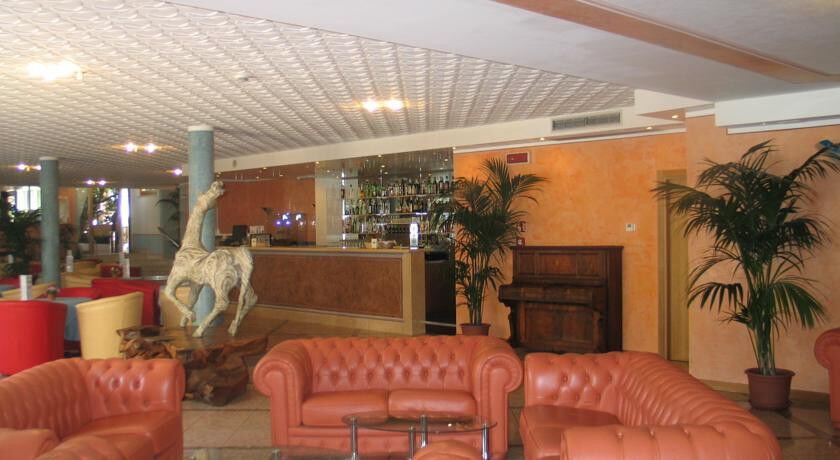 Hotel Garda Bellevue 리몬네술가르다 외부 사진